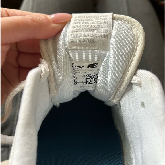 Womens New Balance 574 Athletic Shoe - Nimbus Cloud - Picture 4 of 4